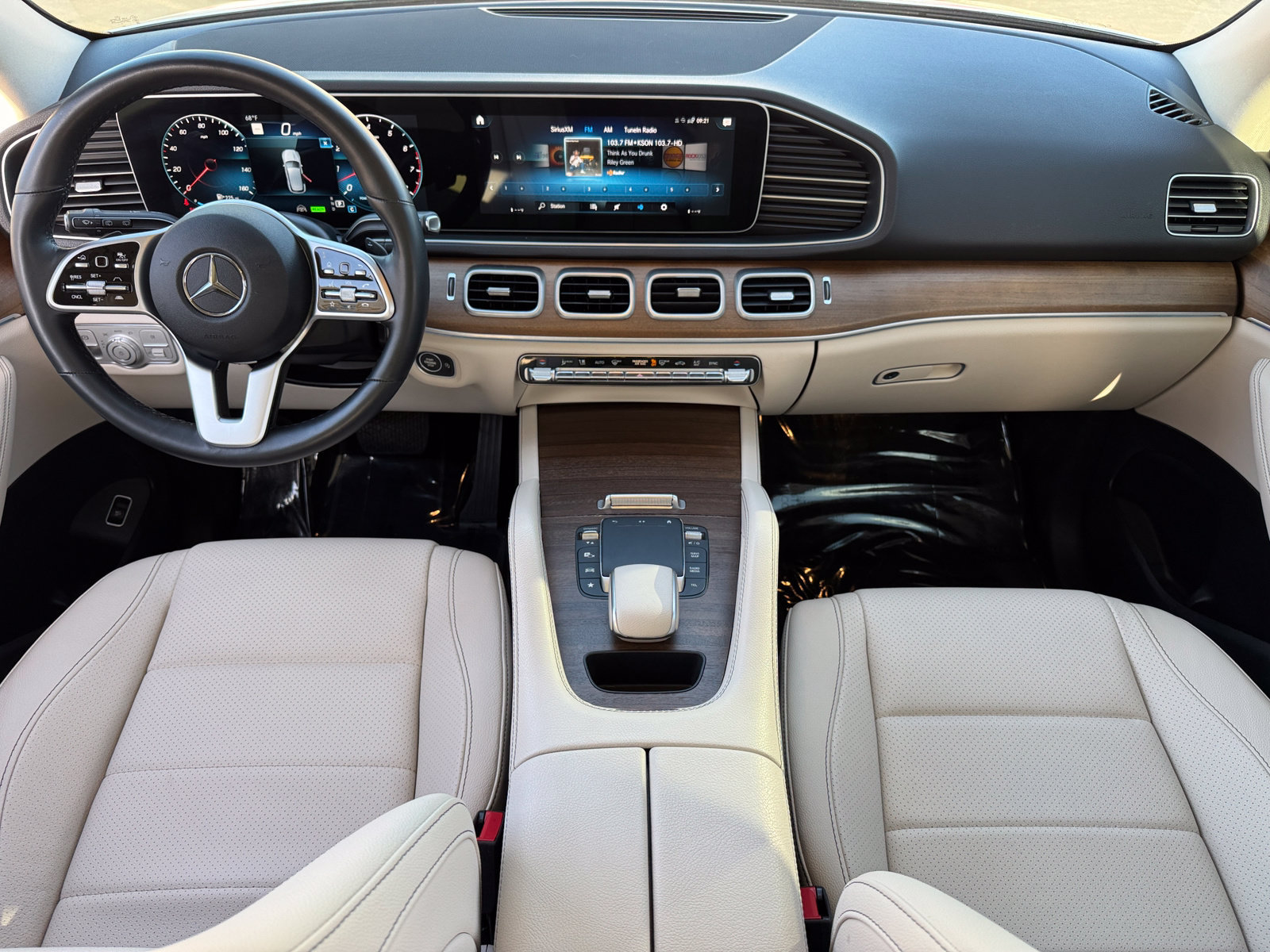 Used 2022 Mercedes-Benz GLE 450 4MATIC image 11