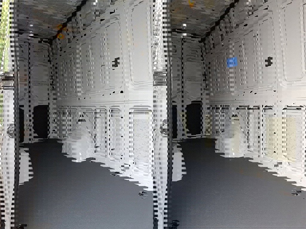 New 2025 Mercedes-Benz Sprinter 3500 image 6