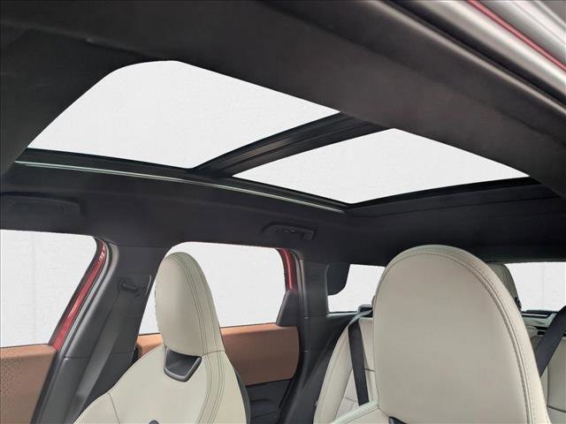 Certified 2025 MINI Cooper Countryman SE image 12