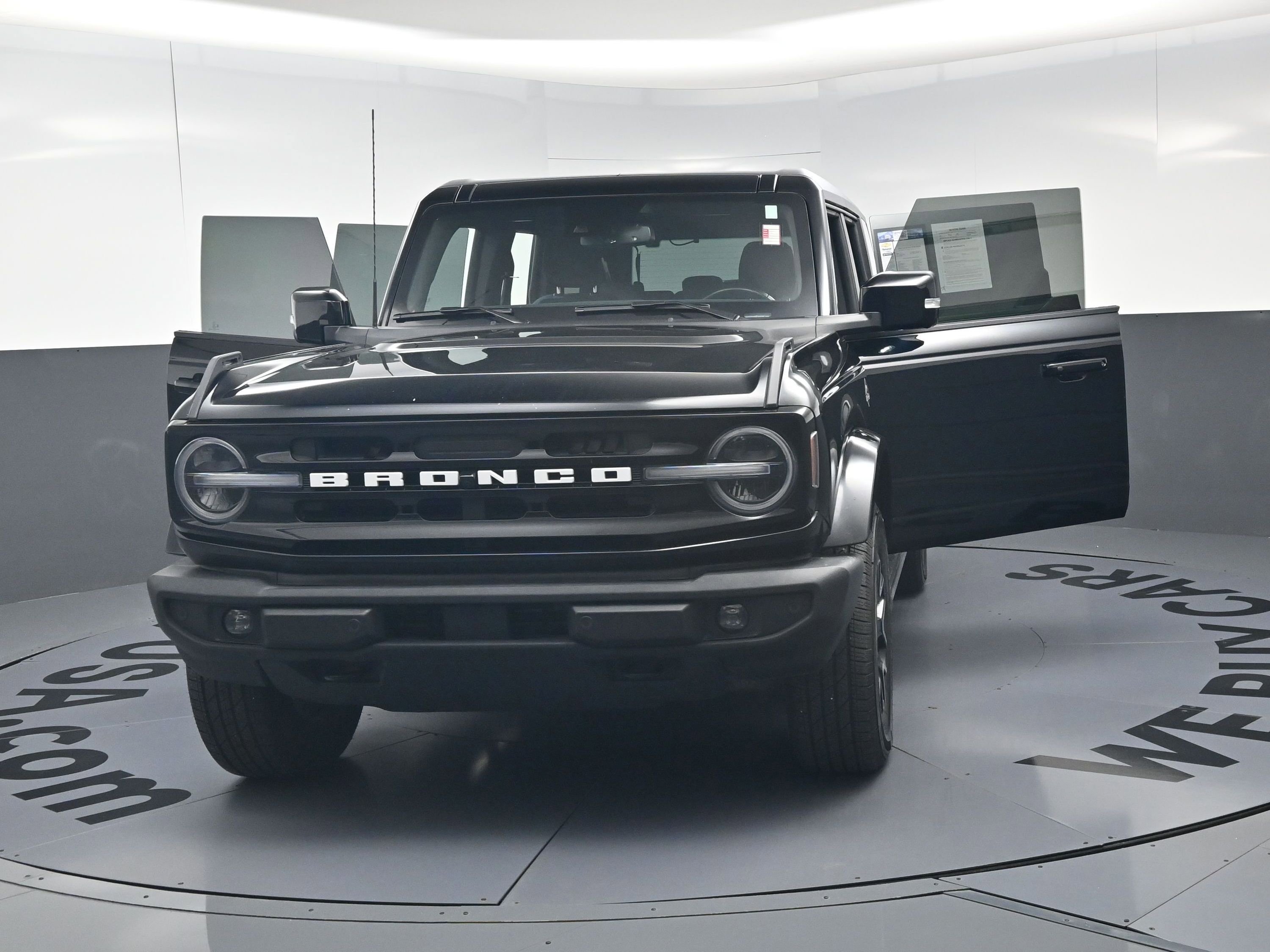 Used 2021 Ford Bronco Outer Banks AWD/4WD image 22