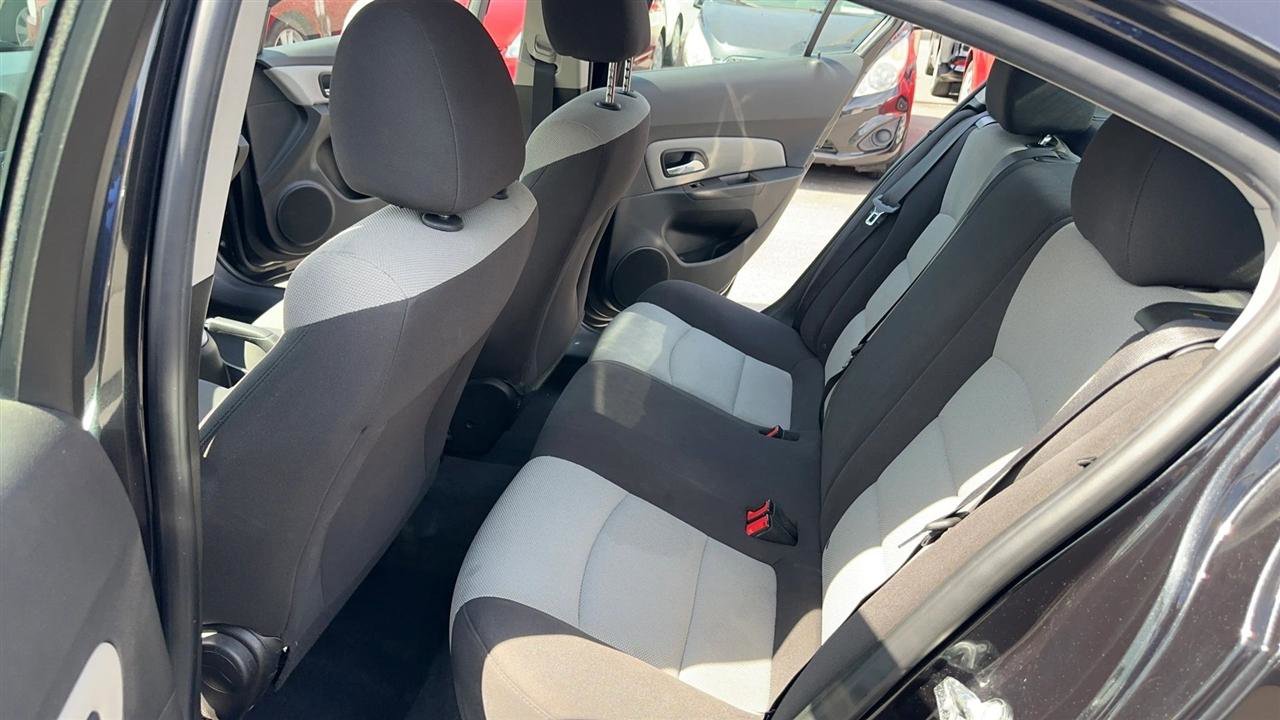 Used 2016 Chevrolet Cruze LS image 25
