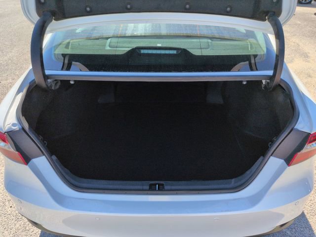 Used 2024 Toyota Camry XLE w/ Navigation Package image 32
