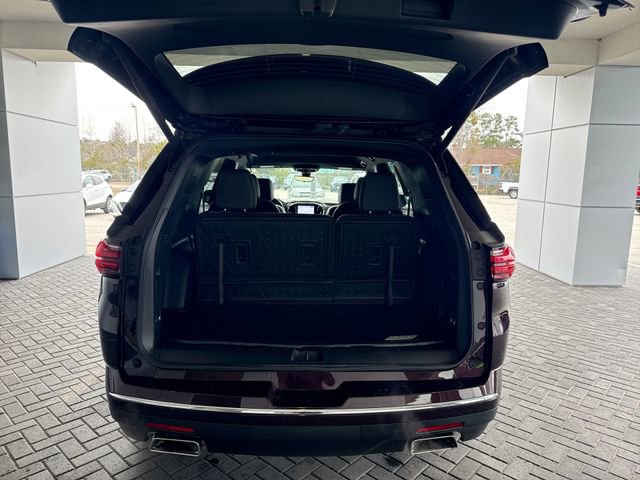 Used 2023 Chevrolet Traverse Premier w/ LPO, Floor Liner Package image 24