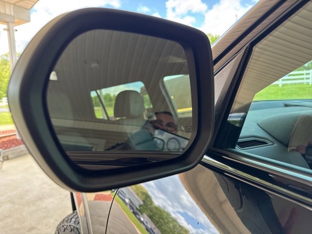 New 2026 GMC Terrain AT4 w/ Convenience Package III image 37