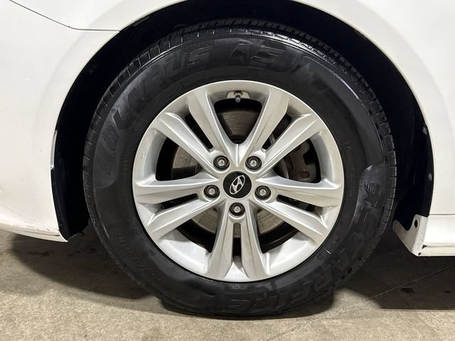 Used 2014 Hyundai Sonata GLS w/ Popular Equipment Group 2 FWD image 26