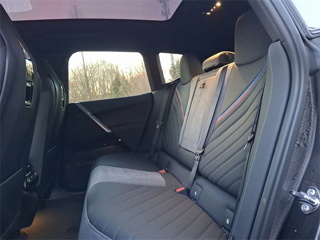 New 2026 BMW iX xDrive60 w/ M Sport Package image 9