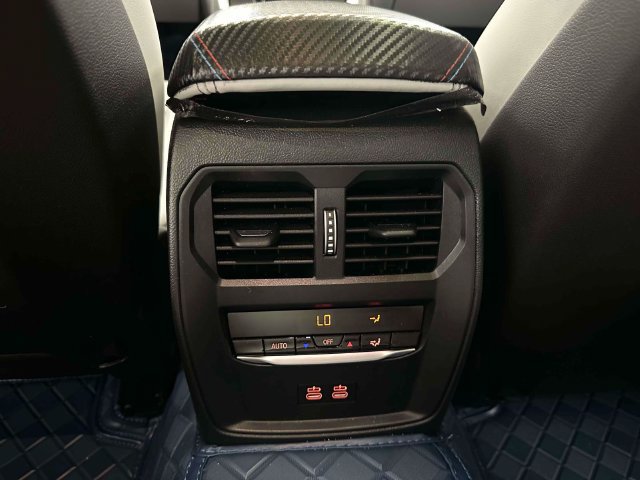 Used 2025 BMW M3 Competition AWD/4WD image 30