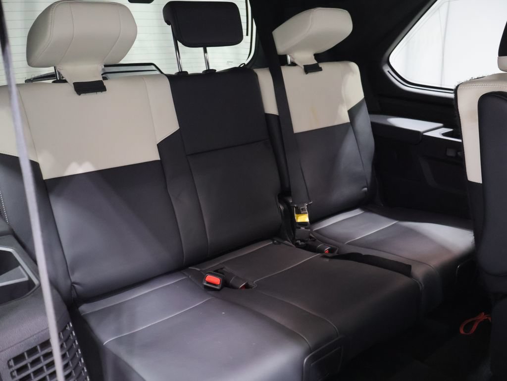 Used 2023 Toyota Sequoia Capstone AWD/4WD image 21