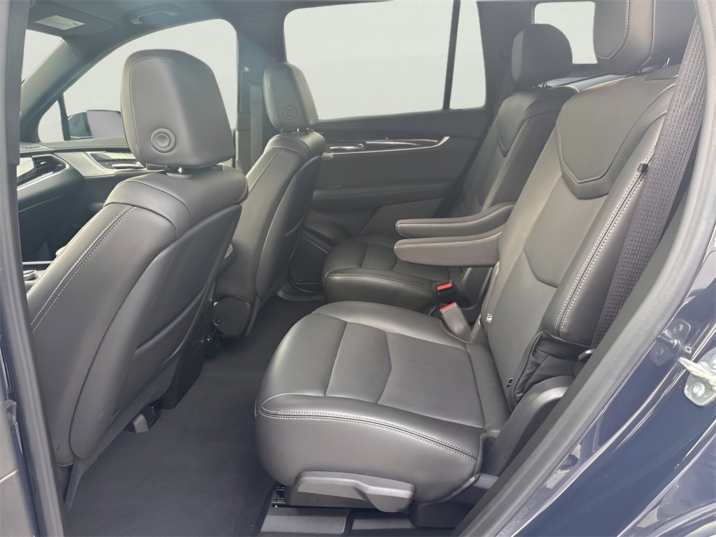 Certified 2025 Cadillac XT6 Premium Luxury image 18