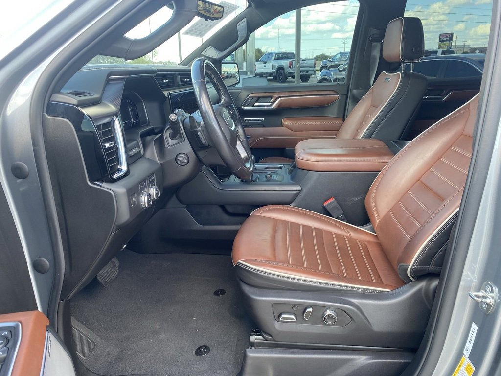 Used 2024 GMC Sierra 1500 Denali Ultimate image 10