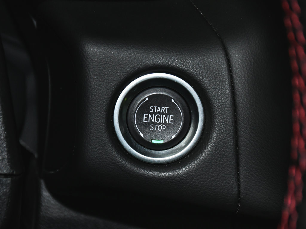 Used 2024 Chevrolet Suburban RST w/ Luxury Package AWD/4WD image 30