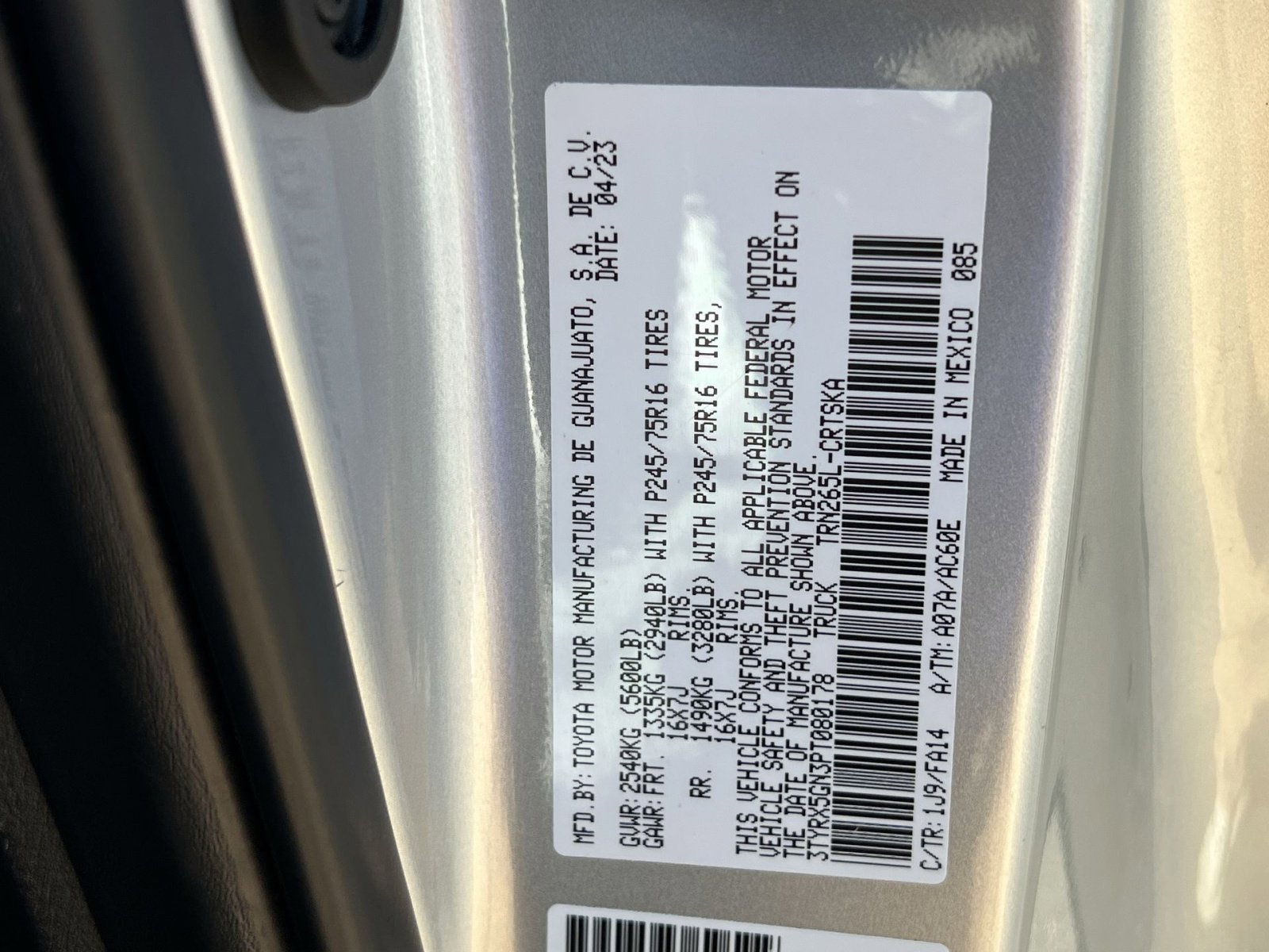 Used 2023 Toyota Tacoma SR image 33