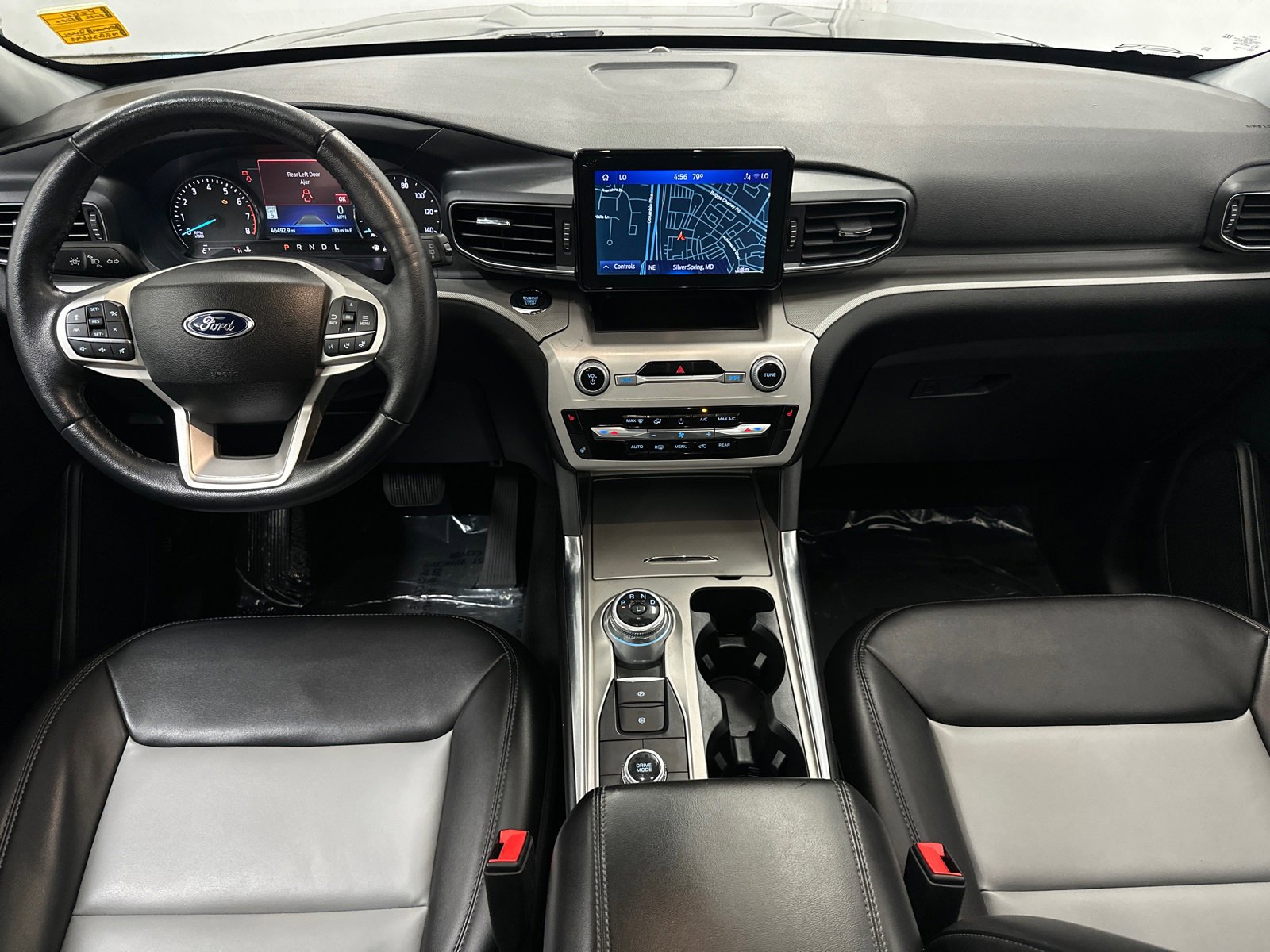 Used 2022 Ford Explorer XLT w/ Equipment Group 202A image 21