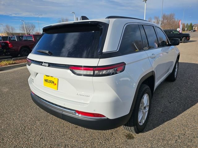 Used 2025 Jeep Grand Cherokee Laredo X w/ Luxury Tech Group I AWD/4WD image 7