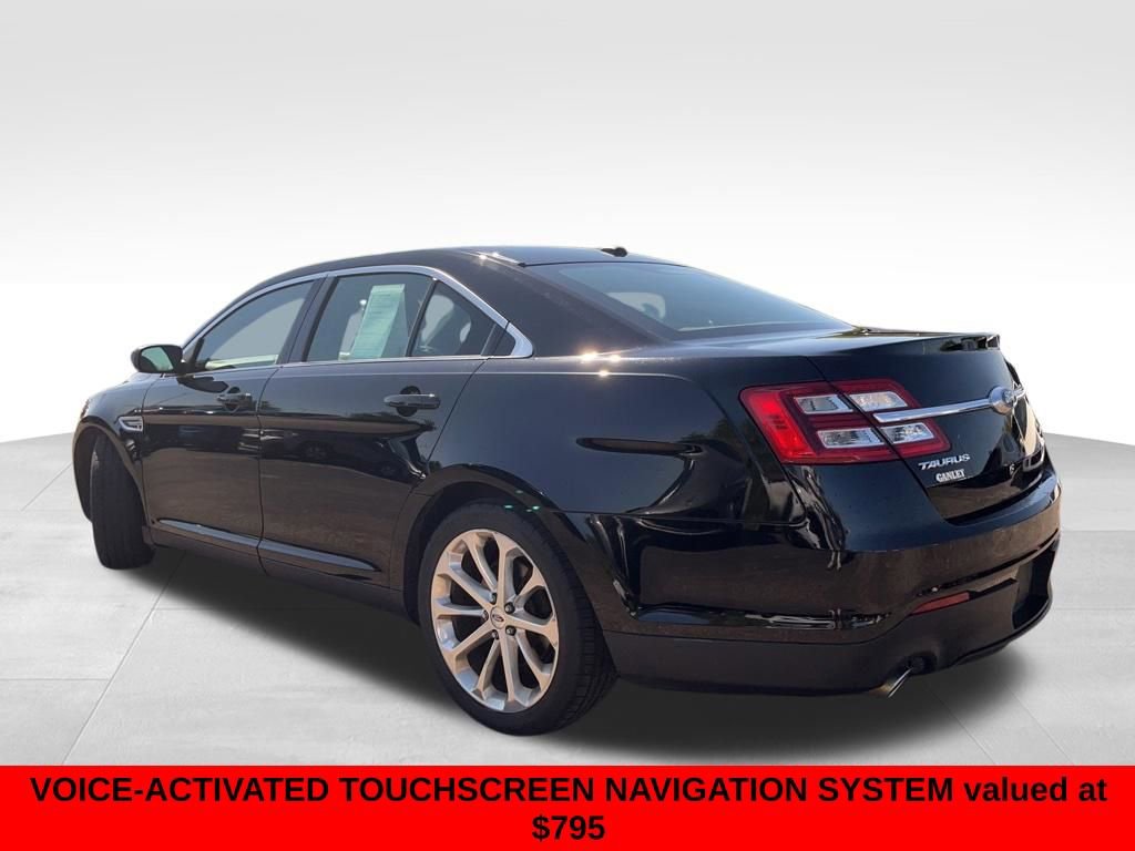 Used 2018 Ford Taurus Limited FWD image 4