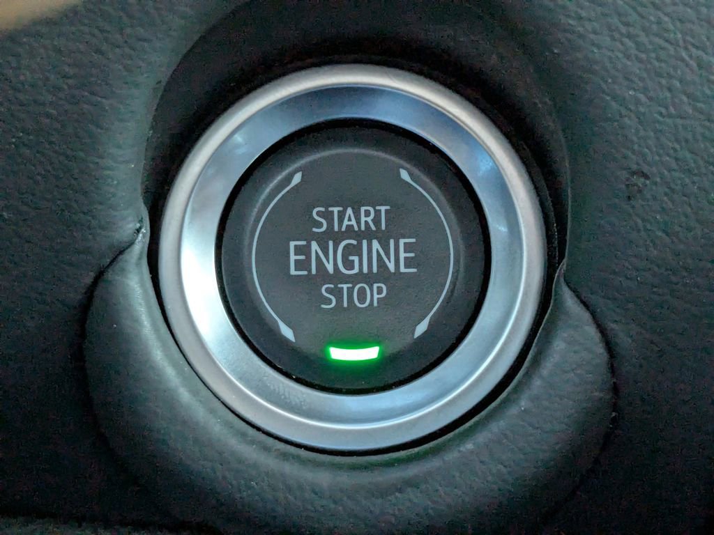 Certified 2025 Chevrolet Suburban Z71 image 39