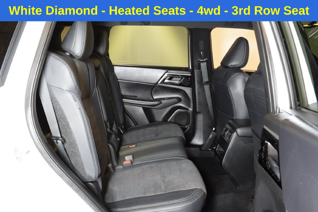 Used 2023 Mitsubishi Outlander SE AWD/4WD image 30