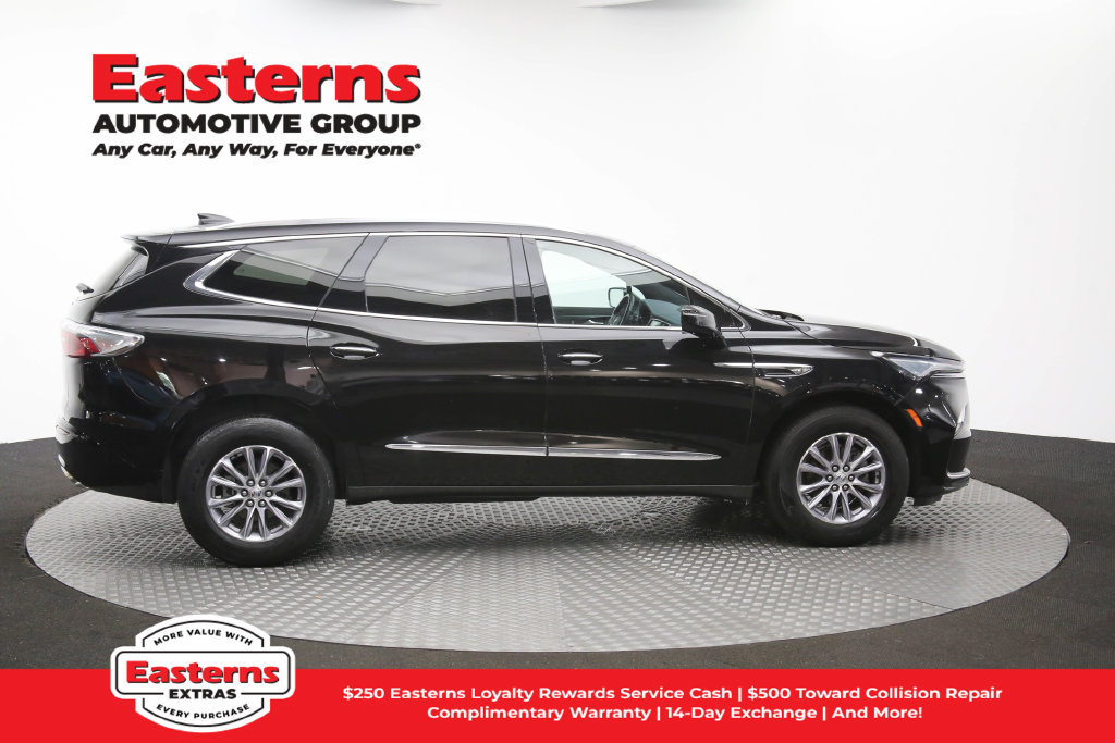 Used 2023 Buick Enclave Essence FWD image 47