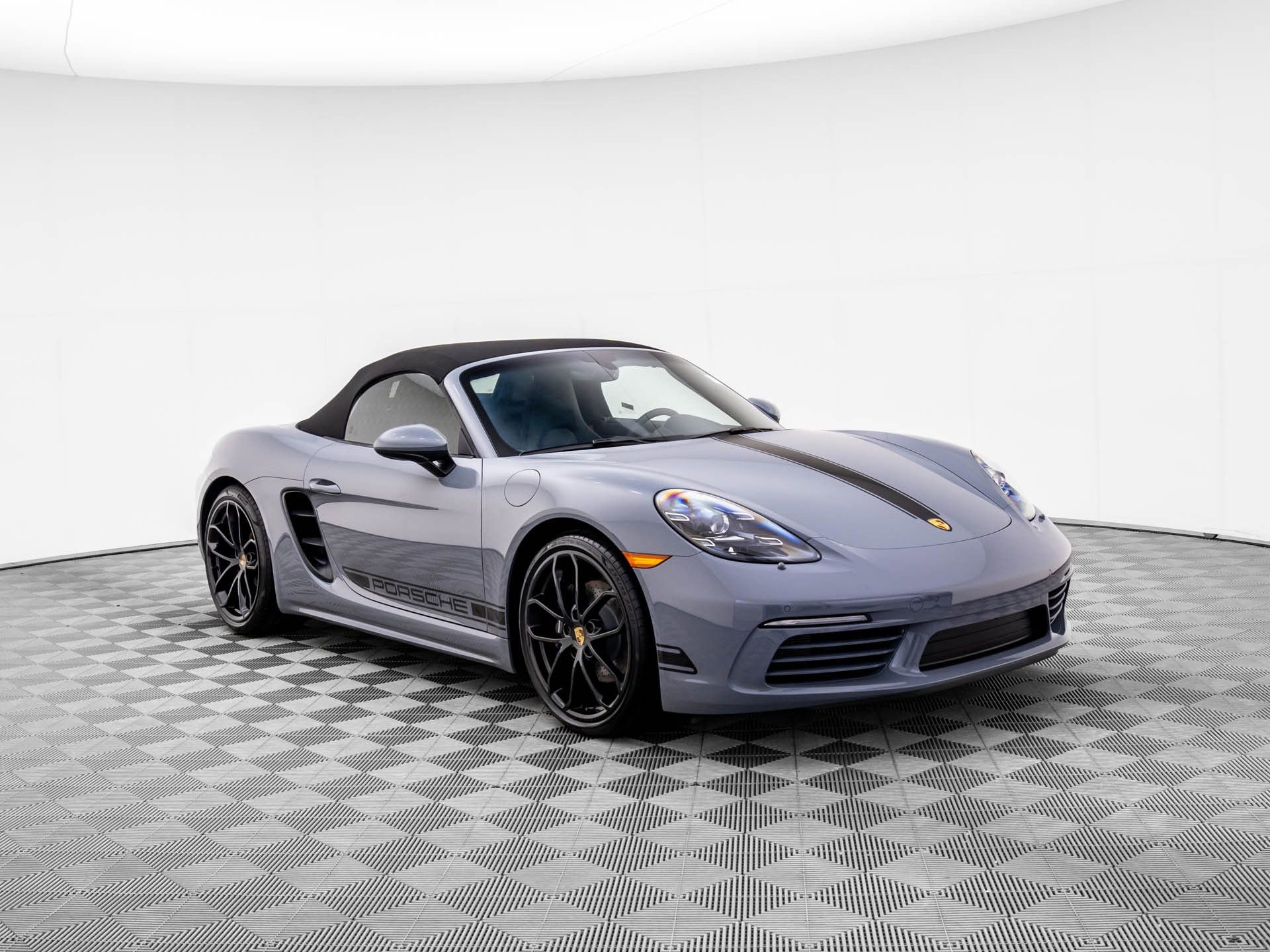 New 2025 Porsche 718 Boxster image 6