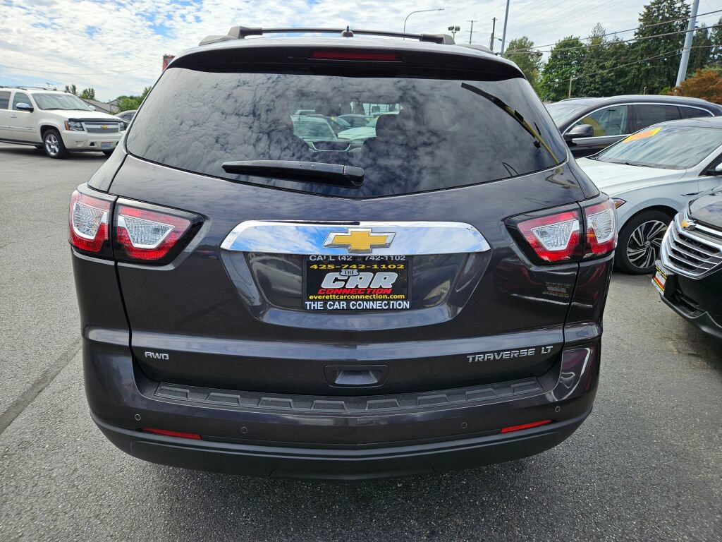 Used 2015 Chevrolet Traverse LT image 5