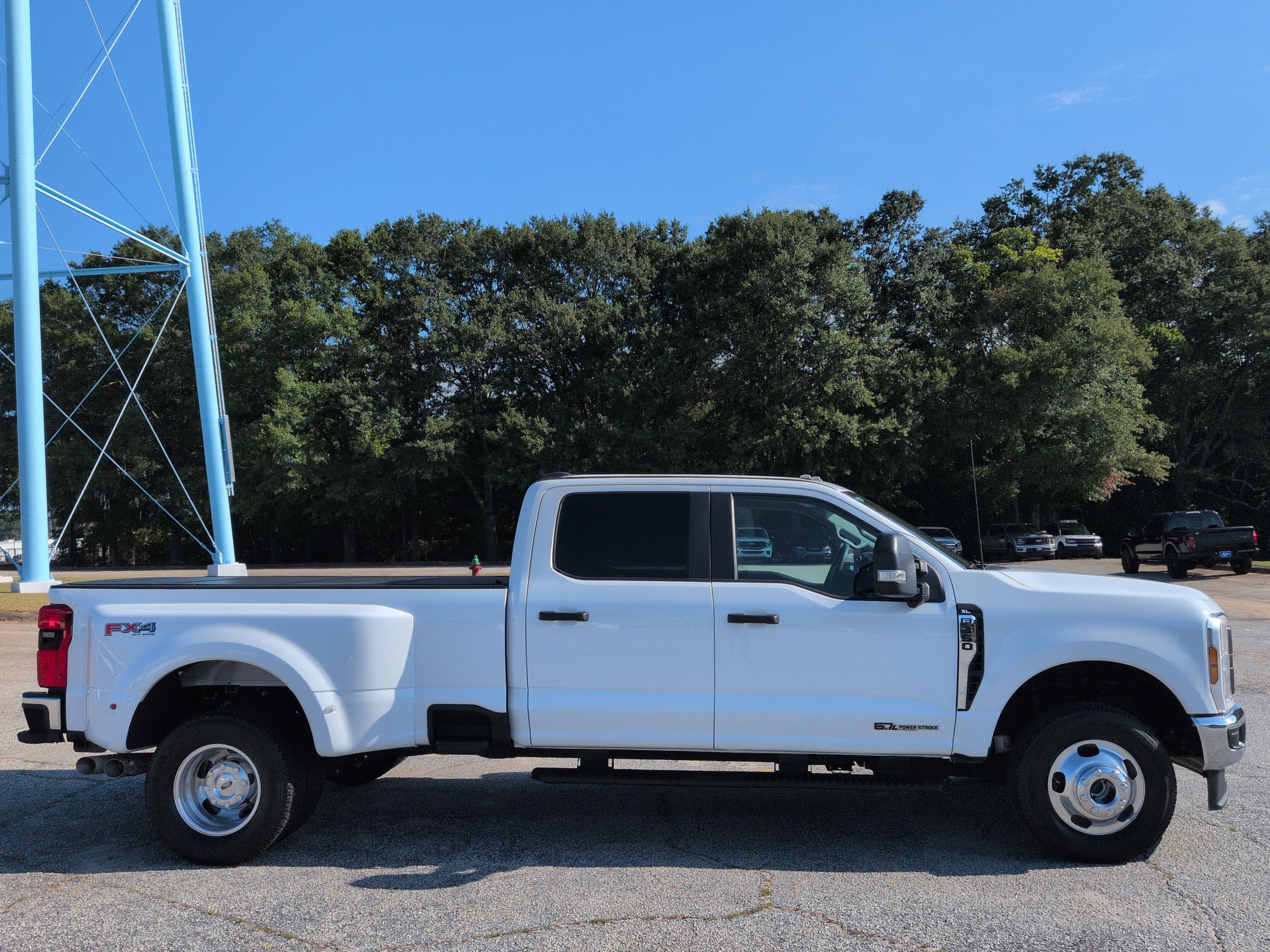 Certified 2025 Ford F350 XL w/ 360-Degree Camera Package AWD/4WD image 2