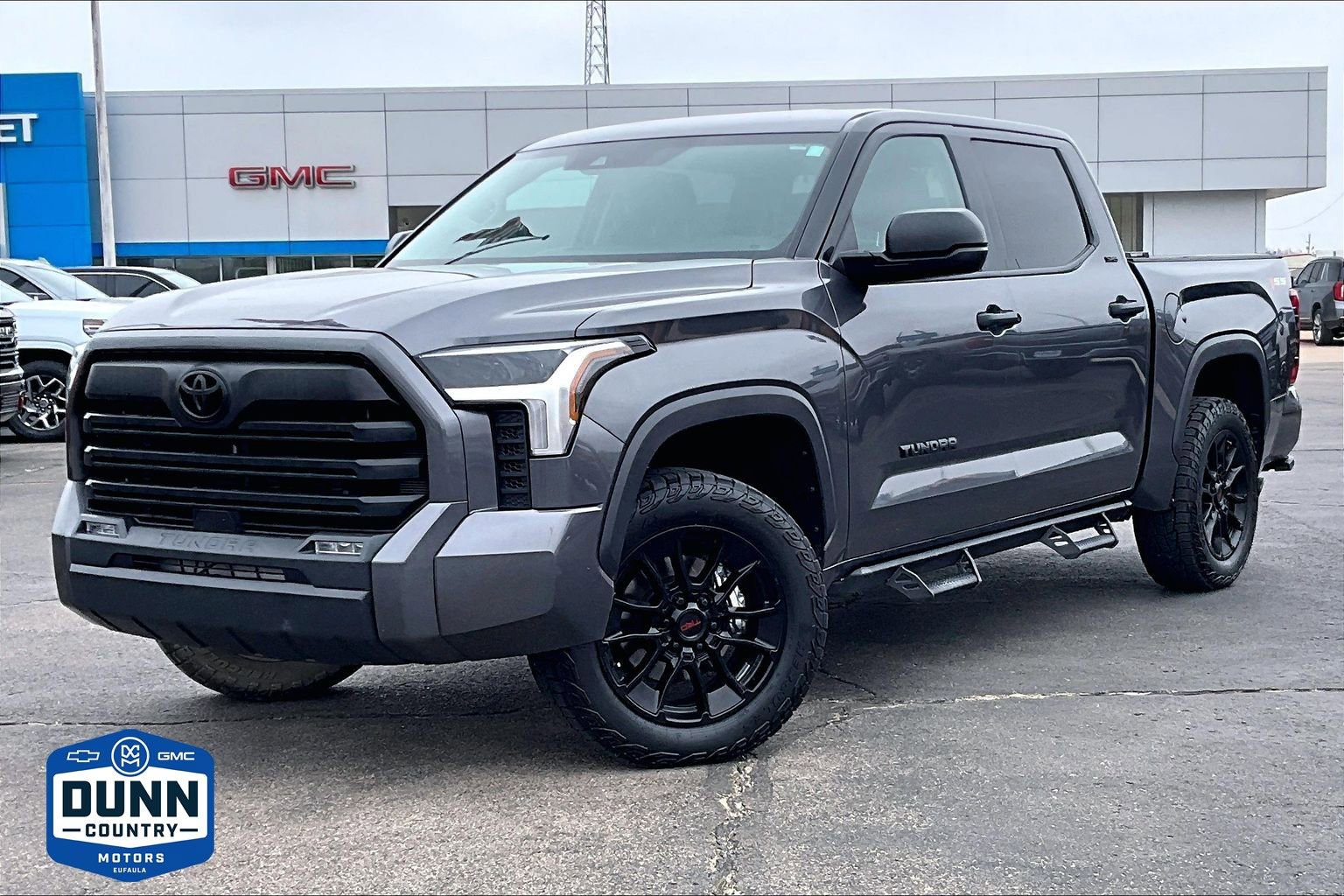 Used 2023 Toyota Tundra SR5 image 1