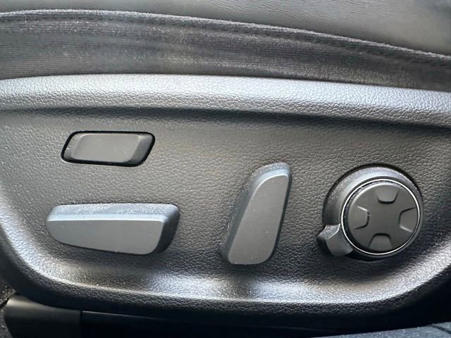 Used 2019 Genesis G70 3.3T Advanced w/ Sport Package image 29