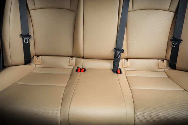 Certified 2025 Lexus ES 350 w/ Premium Package image 20