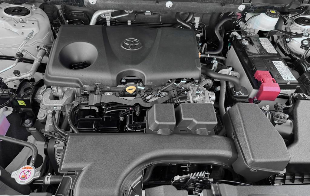 Used 2024 Toyota RAV4 LE image 10