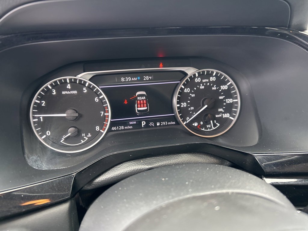 Used 2024 Nissan Pathfinder SV image 7