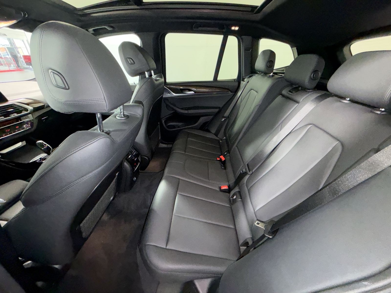 Used 2019 BMW X3 xDrive30i w/ Driving Assistance Package AWD/4WD image 25