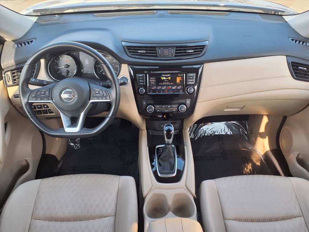 Used 2019 Nissan Rogue SV image 14