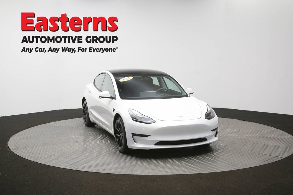Used 2023 Tesla Model 3 Standard Range RWD image 45