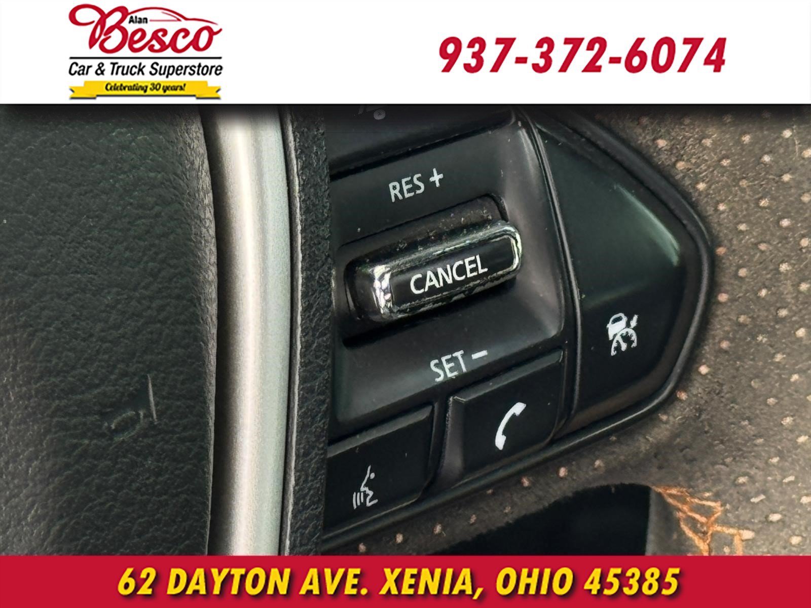 Used 2021 Nissan Maxima SR w/ Sport Mat Group FWD image 11
