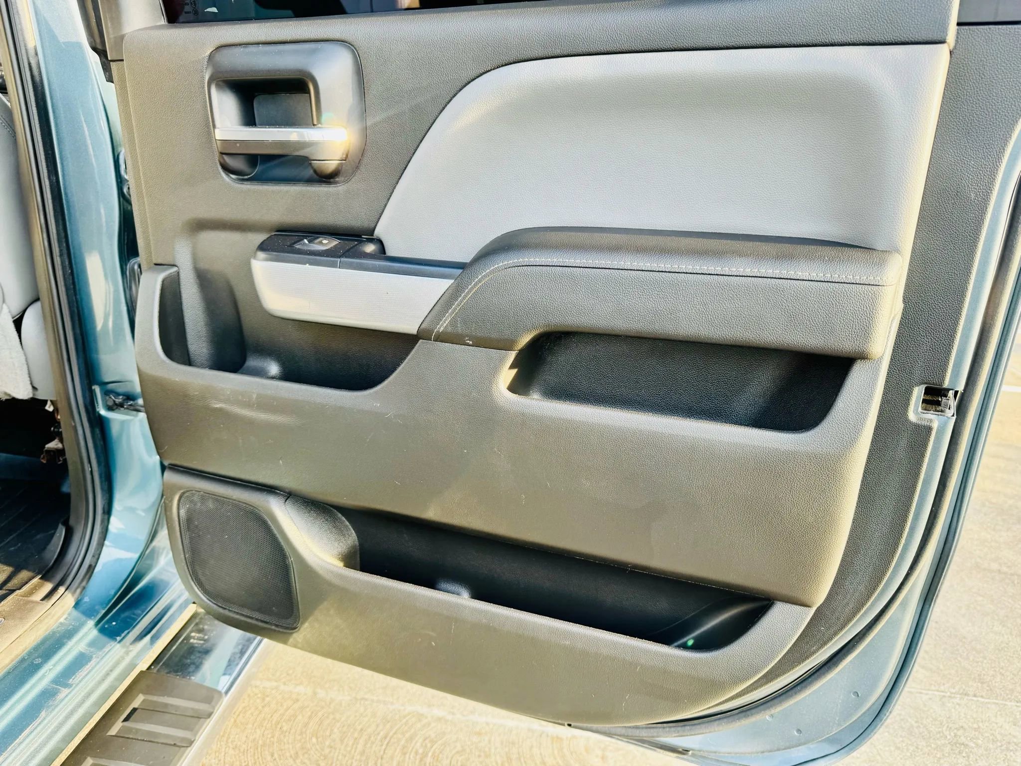 Used 2014 Chevrolet Silverado 1500 LTZ image 37