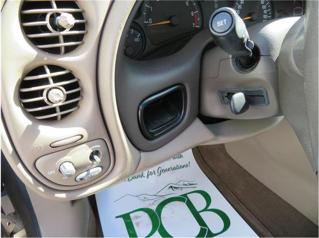 Used 2000 Pontiac Bonneville SE w/ Opt Pkg FWD image 10