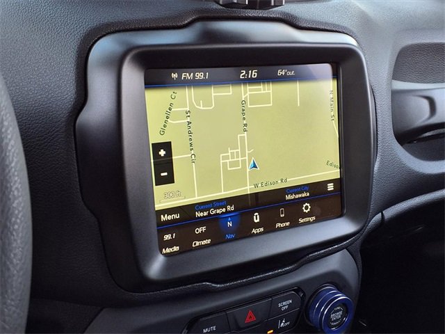 Used 2023 Jeep Renegade Latitude image 15