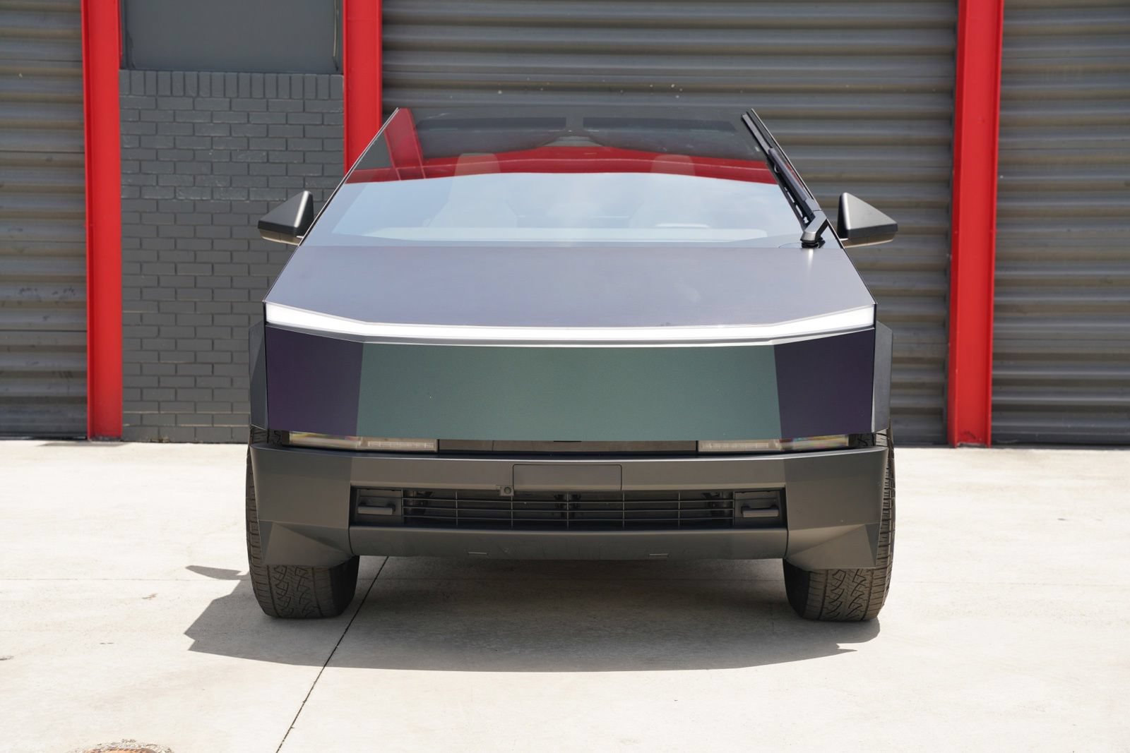 Used 2024 Tesla Cybertruck AWD Crew Cab image 3