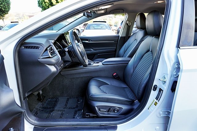Used 2023 Toyota Camry SE FWD image 20