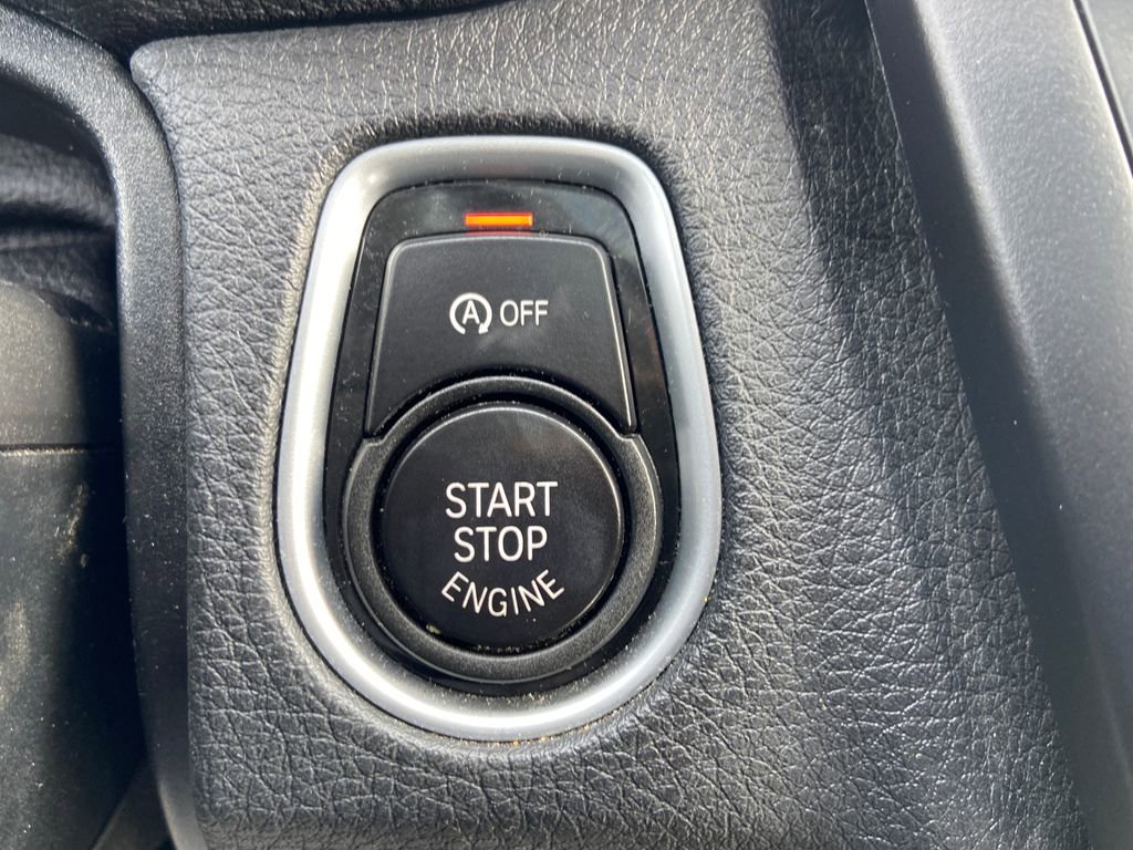 Used 2014 BMW 328i xDrive Sedan image 28