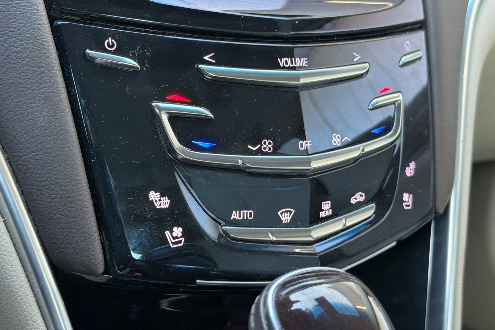 Used 2016 Cadillac XTS Premium image 20