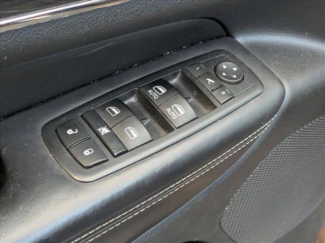 Used 2015 Jeep Grand Cherokee Overland image 12