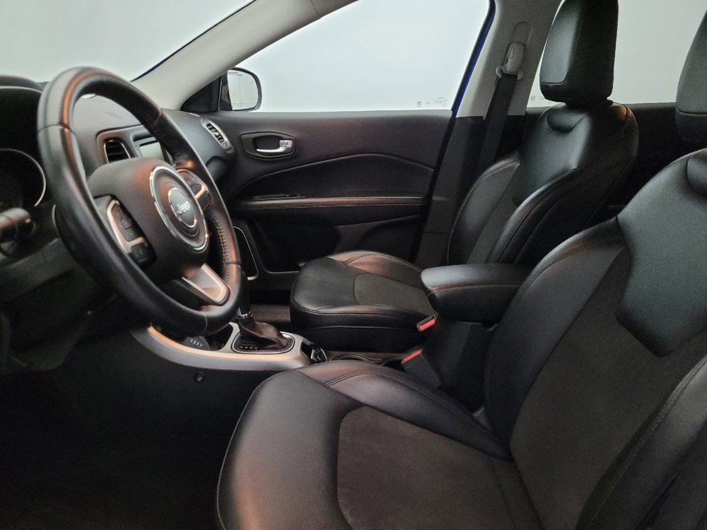 Used 2018 Jeep Compass Latitude w/ Safe & Security Group image 17