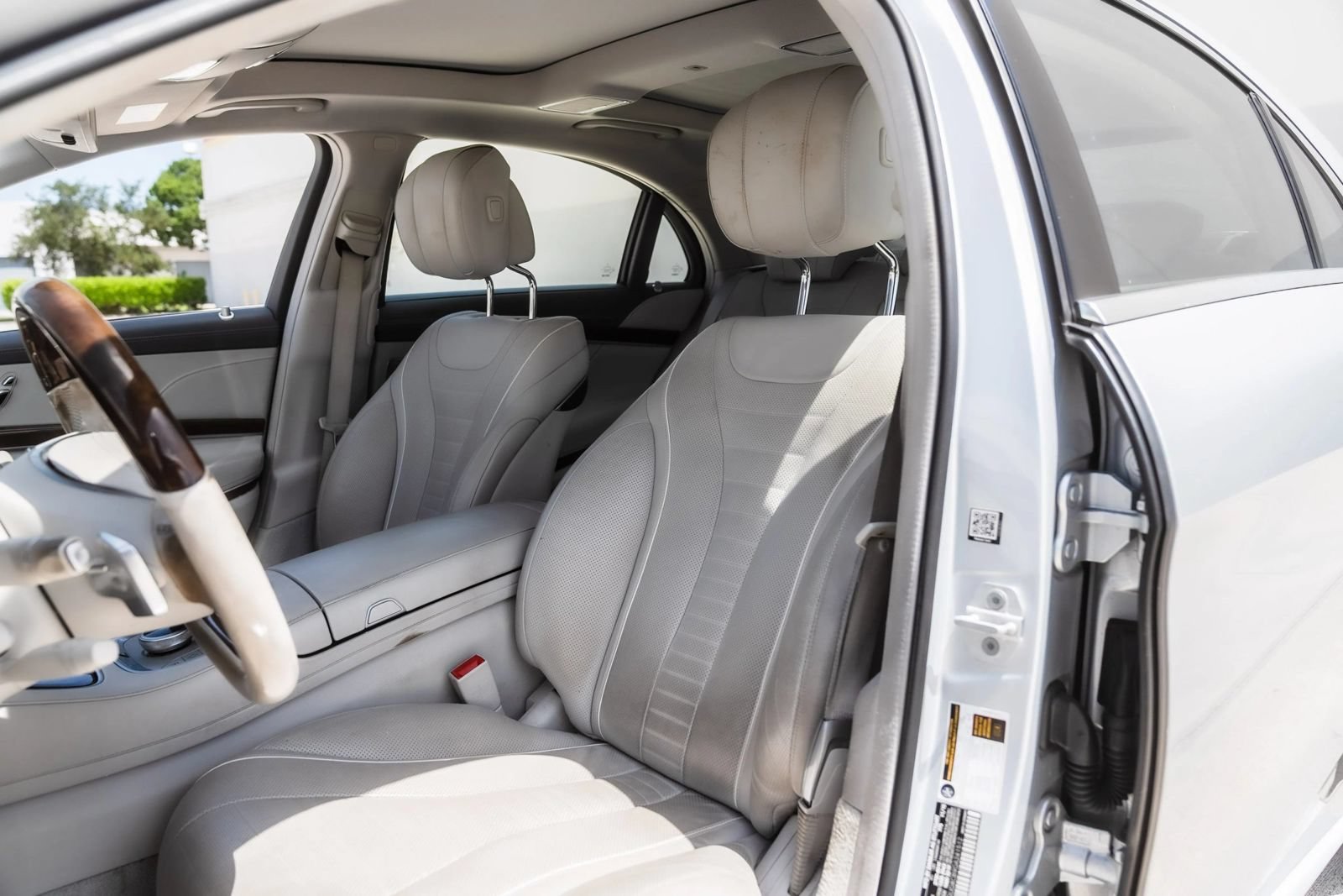 Used 2016 Mercedes-Benz S 550 Sedan image 15