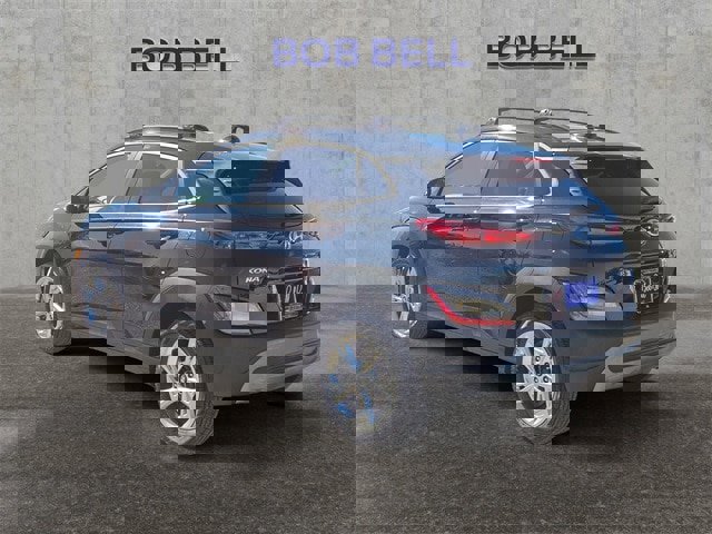 Used 2022 Hyundai Kona SEL w/ Convenience Package image 3
