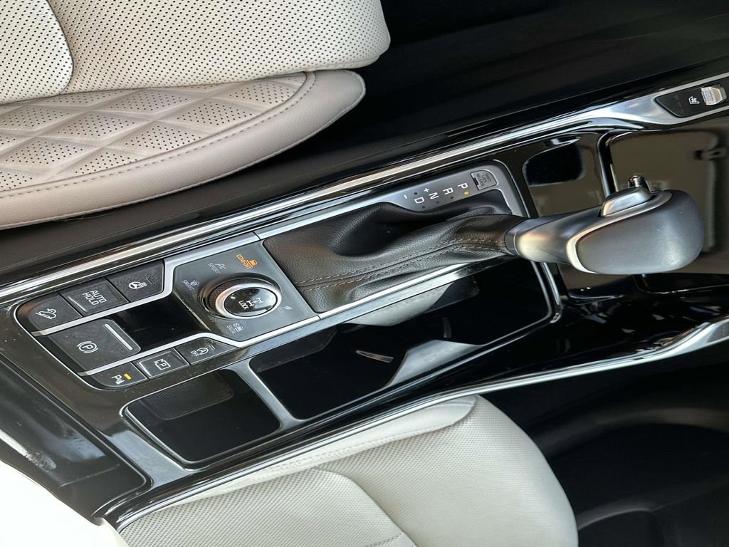 Used 2023 Kia Sorento SX image 34