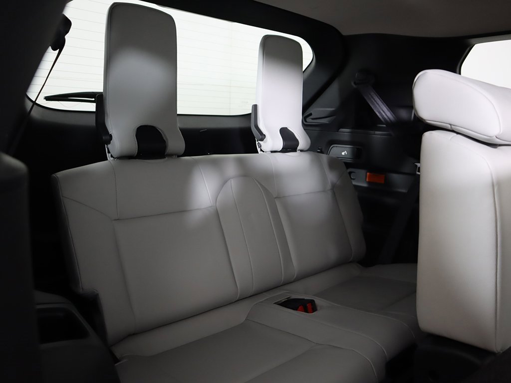 New 2025 Mitsubishi Outlander SEL image 38