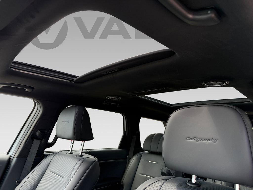 New 2026 Hyundai Palisade Calligraphy FWD image 5