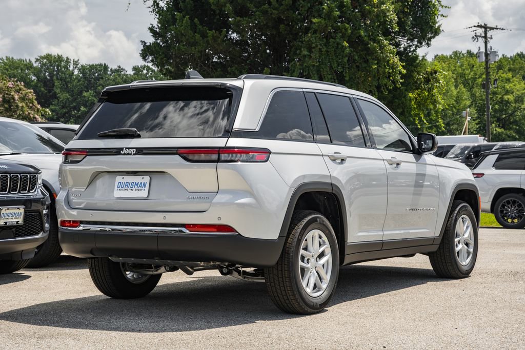New 2025 Jeep Grand Cherokee Laredo X w/ Luxury Tech Group I image 4