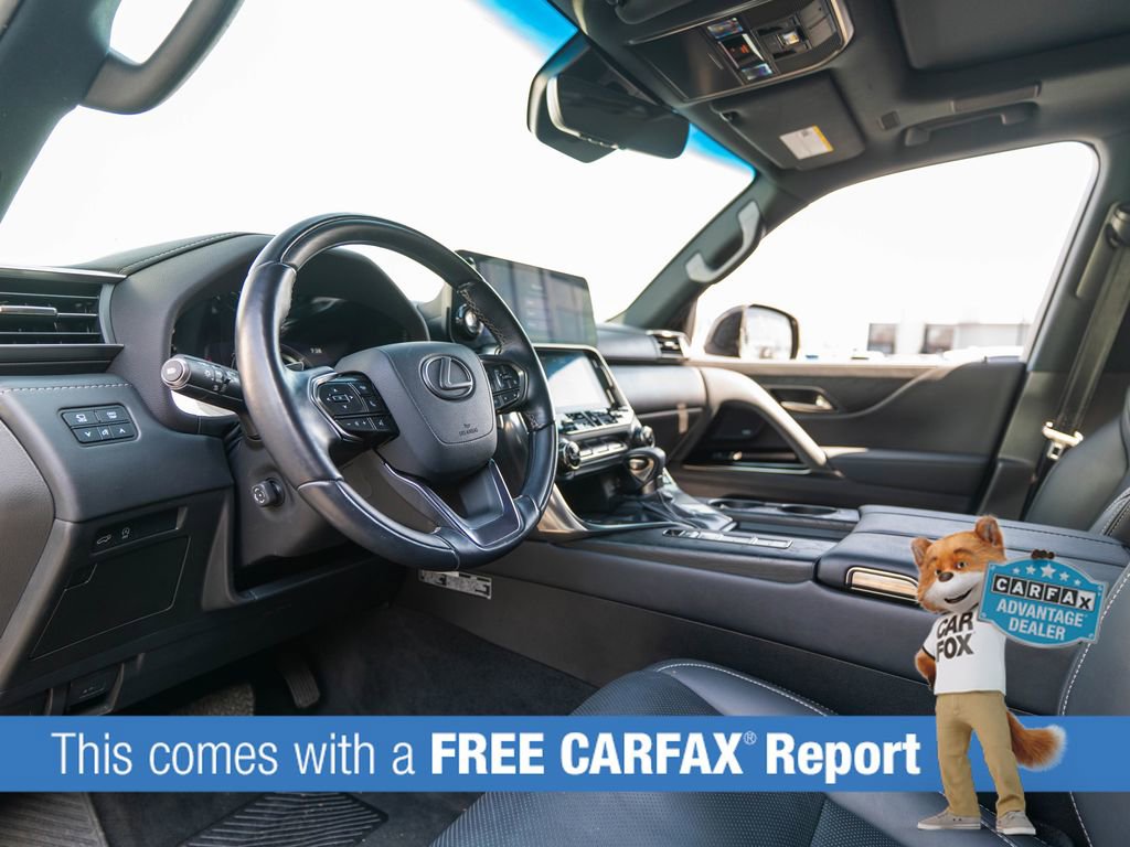 Used 2023 Lexus LX 600 4WD w/ Appearance Package image 3